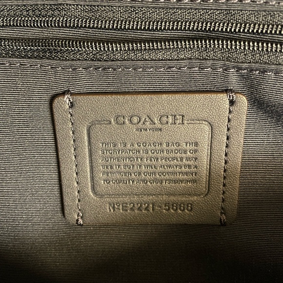 Coach Charlie Mini Backpack Green Pebbled Leather F38263 with hangtag - Picture 3 of 9